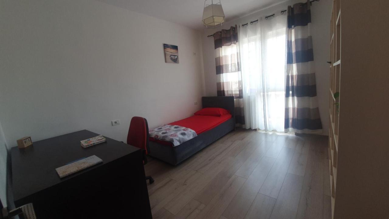 Apartment In The Heart Of Tirana , Bllok エクステリア 写真
